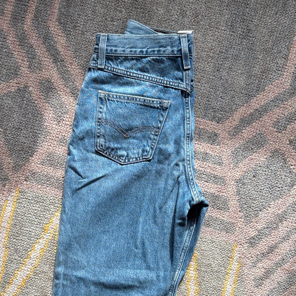 Levi’s 80s mom jeans high rise - Picture 8 of 9
